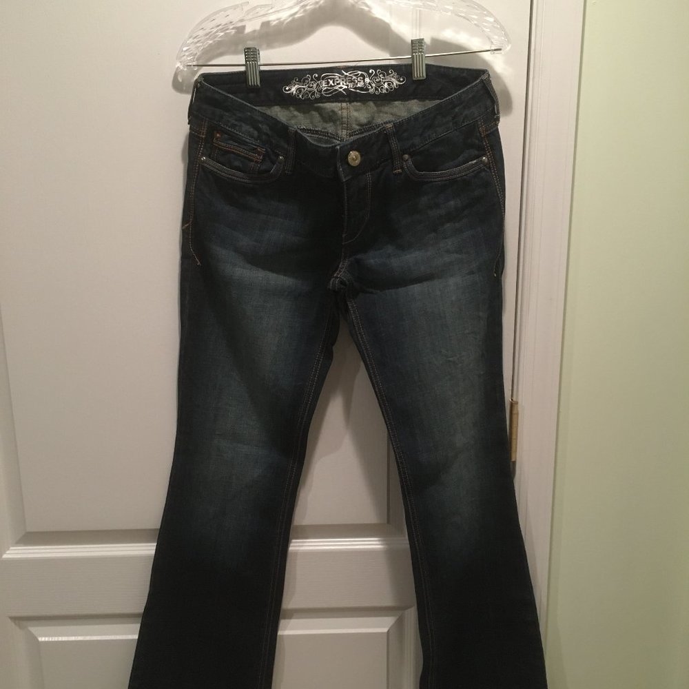 Express "Stella" boot cut jeans, size 6r NWOT